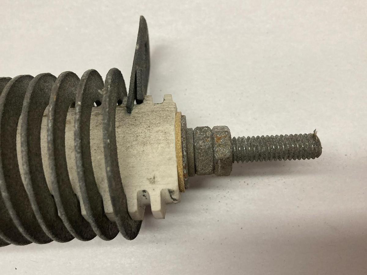 Used General Electric,IC9033F4A4,Resistor 0.21 OHMS