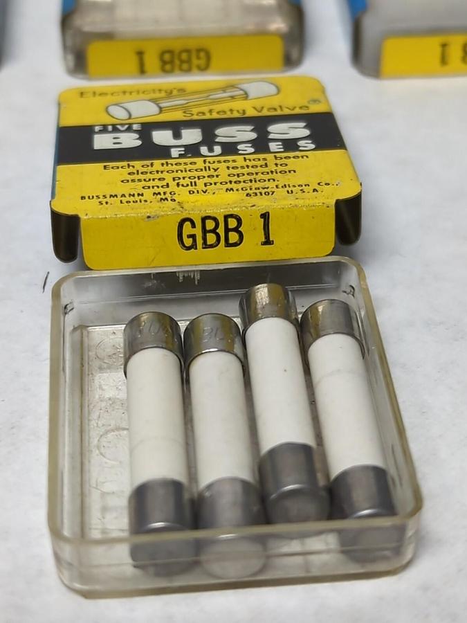 COOPER BUSSMANN,GBB 1,CERAMIC FUSES LOT OF 19 NOS