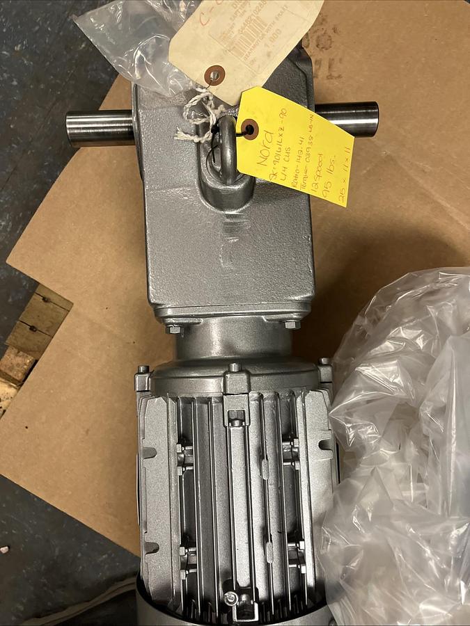 NORD,SK90161LXZ-90-L/4-CUS-BRE20-HL-SR-RD,GEARMOTOR GEAR REDUCER RATIO 142.41 3/