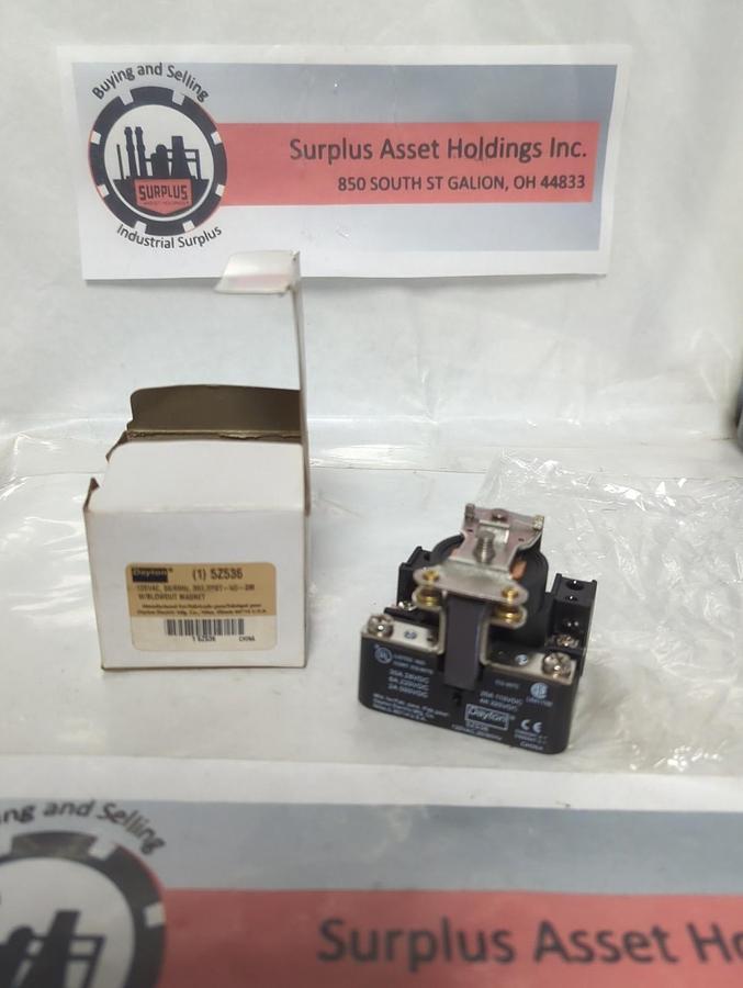 DAYTON,5Z536,RELAY 120VAC 50/60HZ 30A WITH BLOWOUT MAGNET NOS