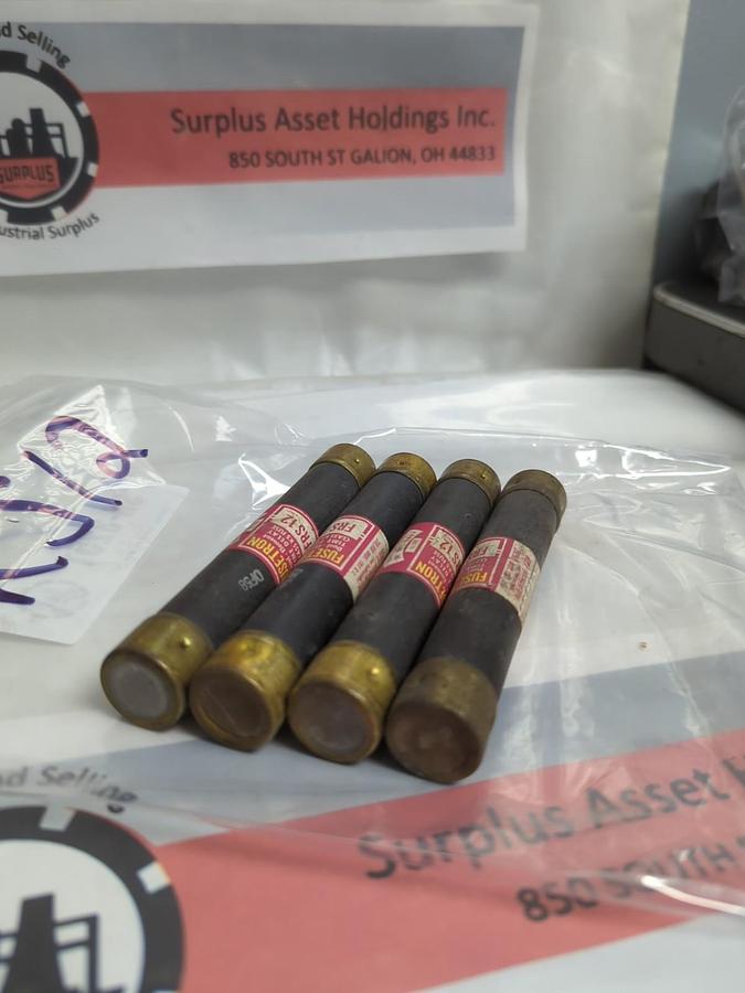 Used COOPER BUSSMANN,FRS-12,FUSETRON 12 AMP FUSE LOT OF 4 PRE-OWNED