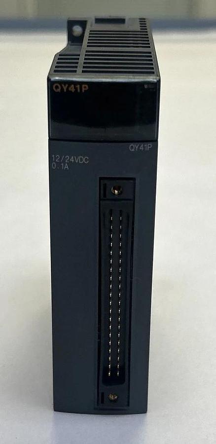 Used MITSUBISHI,QY41P,OUTPUT MODULE