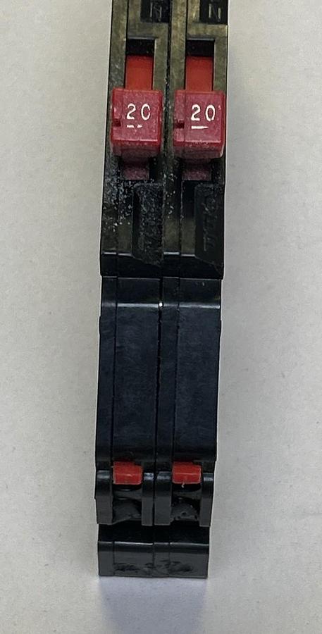 Used ZINSCO,R-38-20,TANDEM BREAKER 20A 120/240V 2P