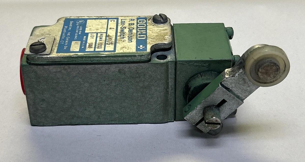 Used GOULD,C4JK05,LIMIT SWITCH