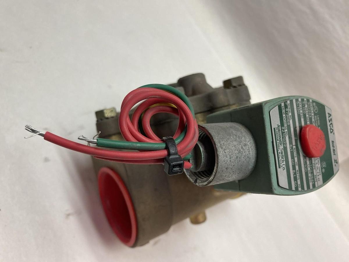 Asco,8210G22,Solenoid Valve 1-1/2 Inch 5-150PSI