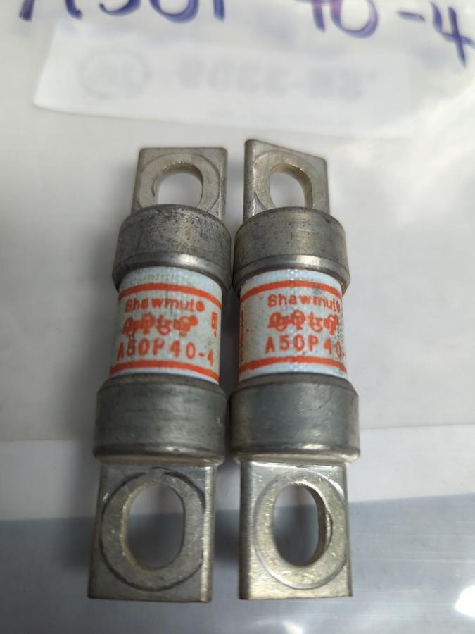 Used GOULD SHAWMUT,A50P40-4,TYPE 4 FUSE 40 AMP LOT OF 2 PRE-OWNED