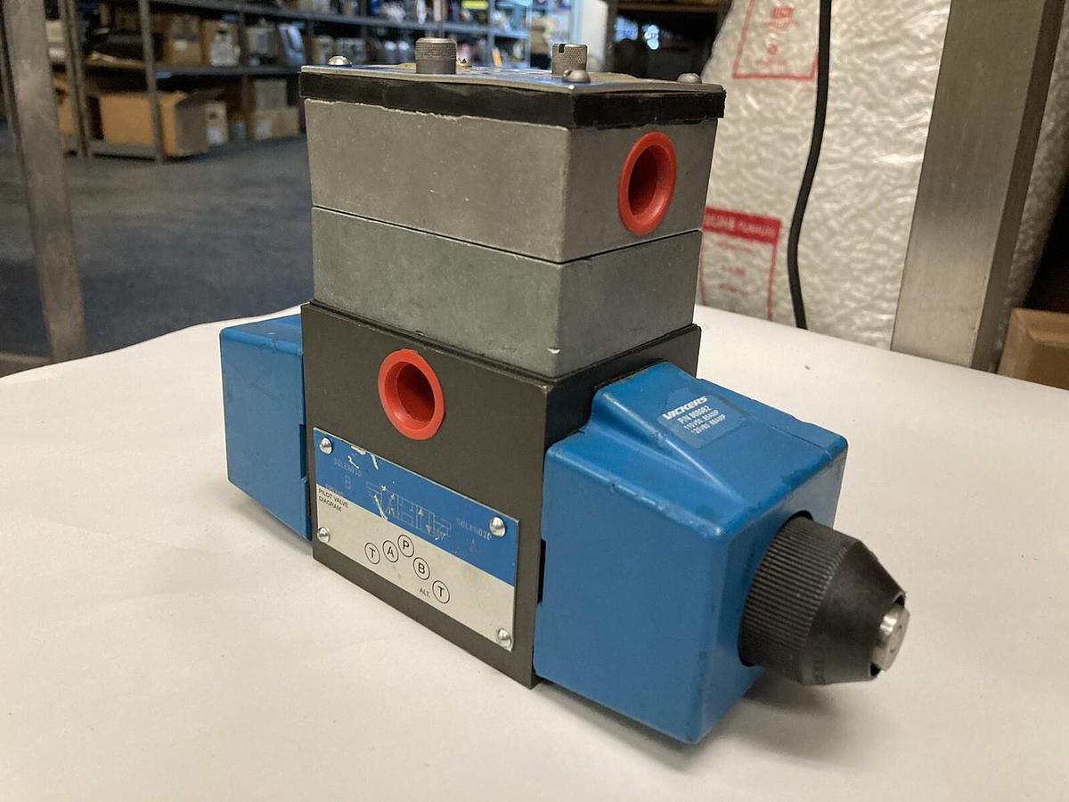Used Vickers,PBDG4S4L-018C-B-60,Solenoid Valve