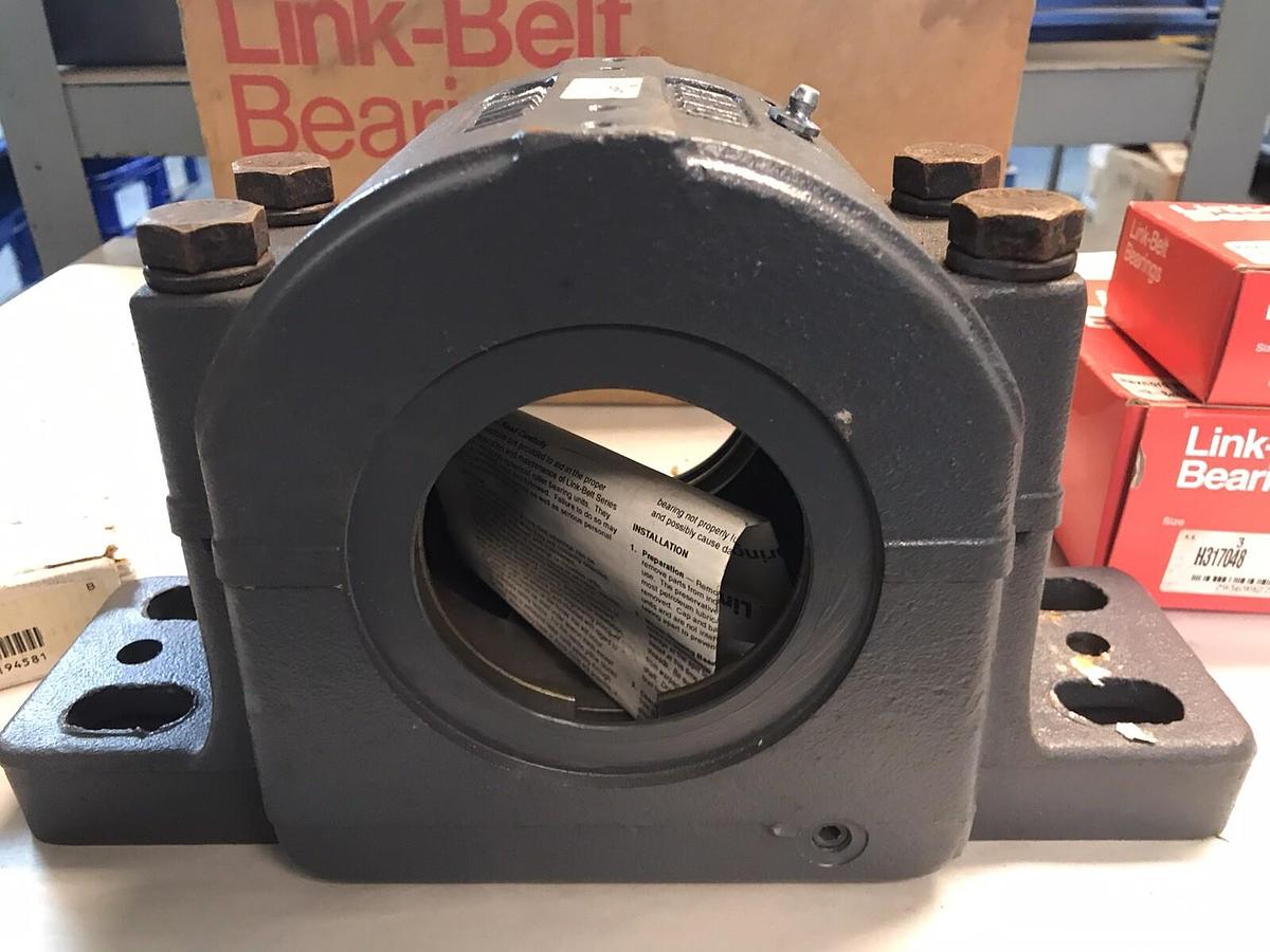 Link Belt,PLB6848FR,Pillow Block Bearing Assembly 22217LBK/W33/C3 Bearing