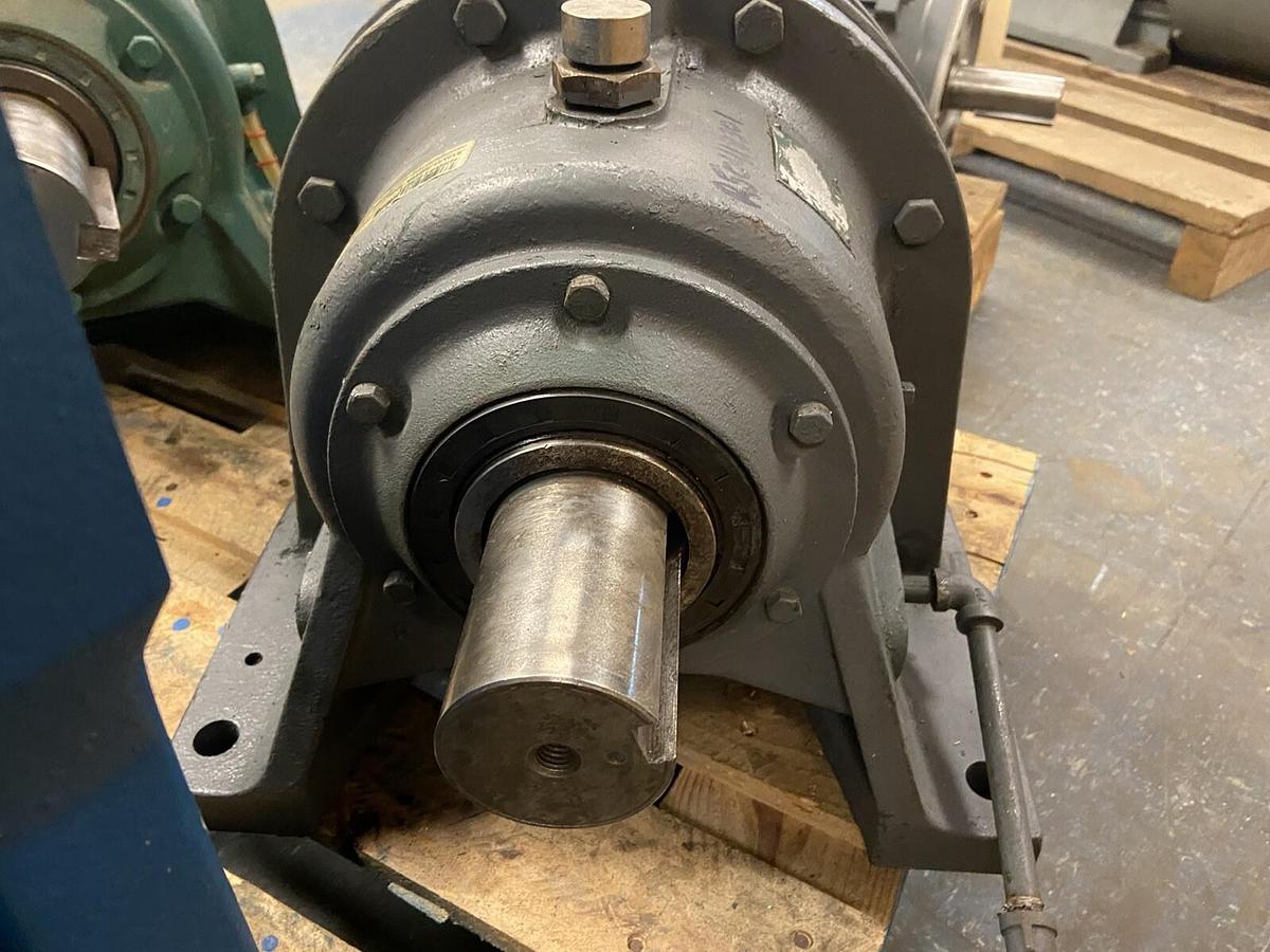 Used Sumitomo,CHHJ-4175DCY-174,Gear Reducer 174 Ratio 23400 In-Lb