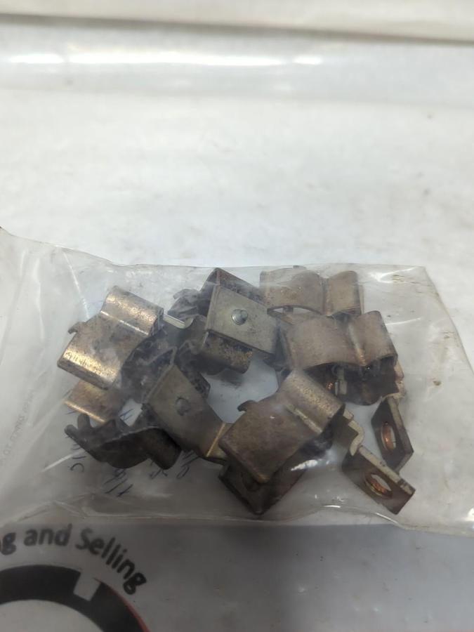 GENERAL ELECTRIC,THC32562,FUSE CLIP ASSEMBLY 600V 60AMP NOS