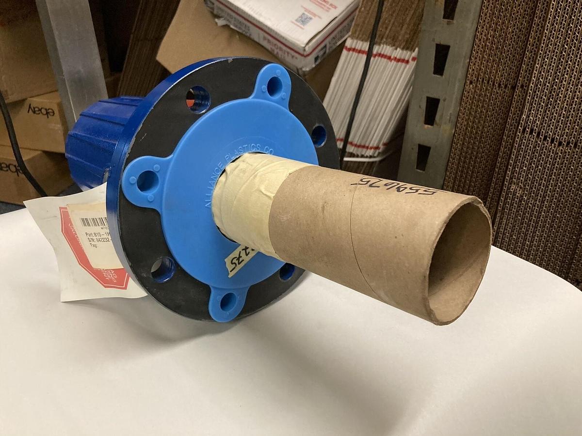 Magnetrol,B10-1H2A-C0B,Displacement Level Switch 120 VAC