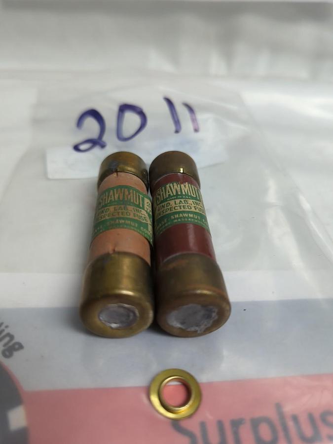 Used SHAWMUT,2011,35 AMP FUSE LOT OF 2 PRE-OWNED