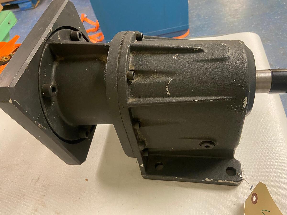 Lenze,MHSZ56FTHD,Gear Reducer Ratio 40:1