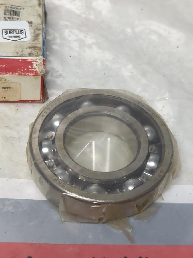 SKF,6208 Z,DEEP GROOVE BALL BEARING SINGLE METAL SHIELDED NOS