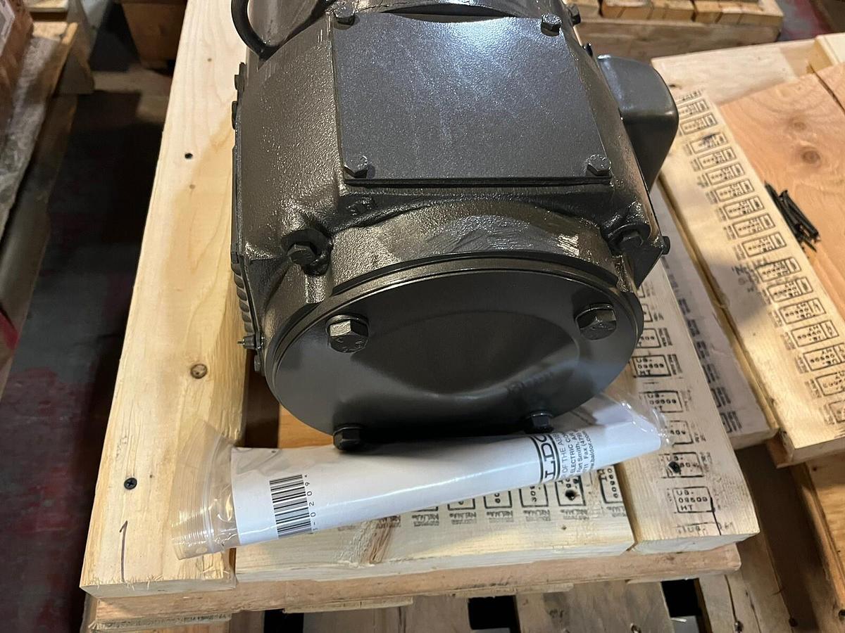 Used BALDOR,T21-0061-0053,DC MOTOR 7.5HP 1750/2300 RPM 218AT 240VDC