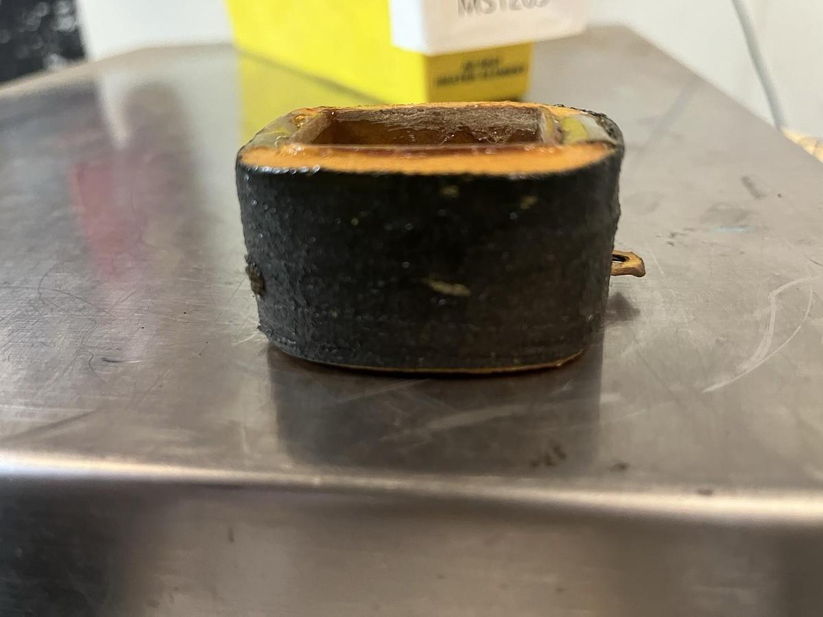 Used WESTINGHOUSE,S-1470241E,COIL