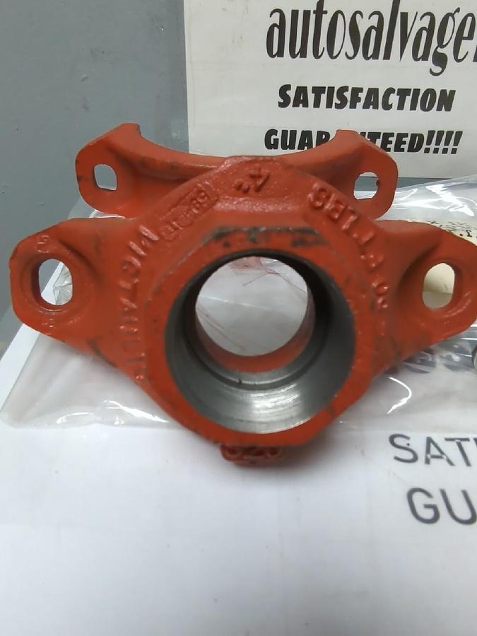 VICTAULIC,STYLE 920,4 IN X 1-1/2 IN MECHANICAL T BRANCH OUTLET NOS