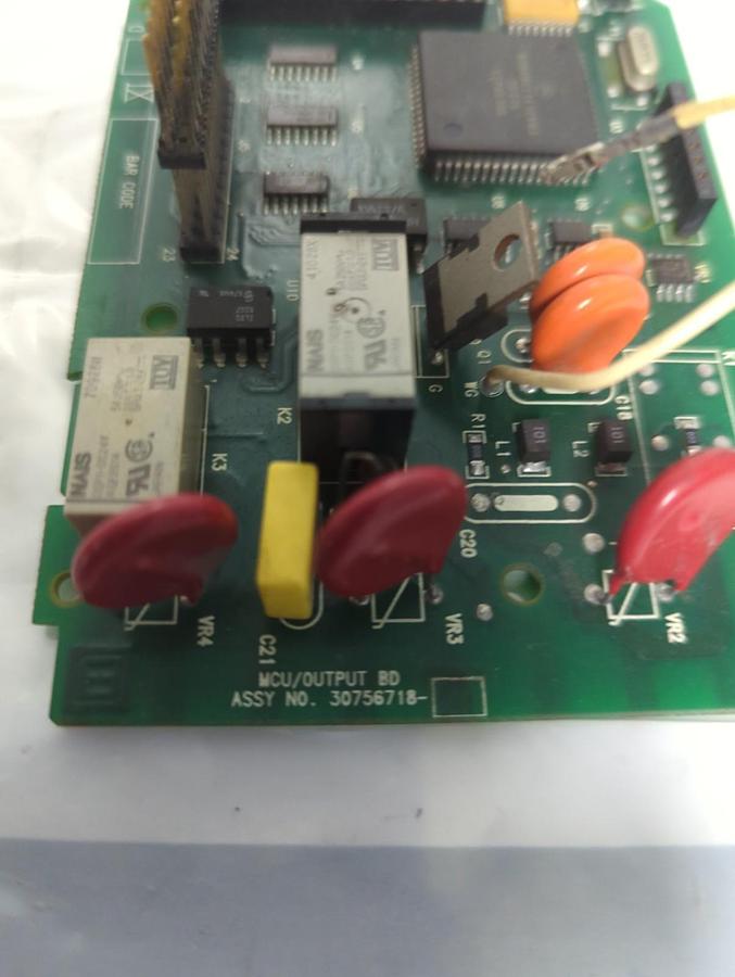 Used HONEYWELL,30756718,MCU/OUTPUT BOARD PRE-OWNED