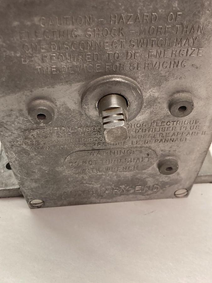 Used Honeywell,M644B-1007,Modutrol Motor 120V 50/60Hz 0.13A 14W