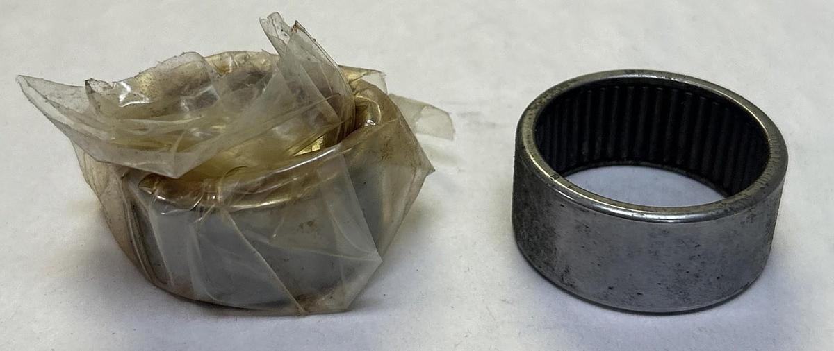 HYSTER,230282,BEARING LOT OF 2 NOS