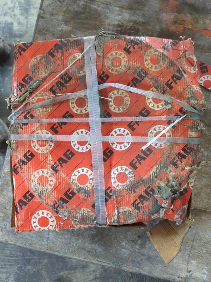 FAG,24040BS.MB.C3,SPHERICAL ROLLER BEARING 200 X 310 X 109 MM