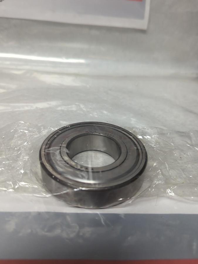 Used NDH,3207,SINGLE METAL SHIELDED BALL BEARING PRE-OWNED