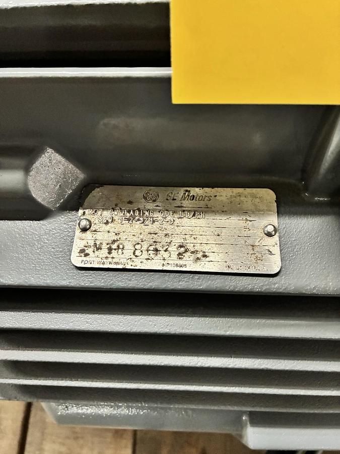 Used GE,5KS444BS110A,ENERGY SAVER MOTOR 125HP 3575RPM 460V 3PH 444TS