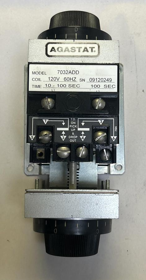 Used AGASTAT,7032ADD,TIMING DELAY RELAY 10-100 SEC 120V