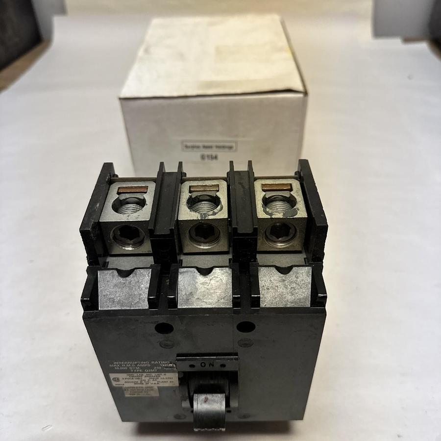 Used Square-D,Q2M3225MT,225 Amp 3 Pole Molded Circuit Breaker