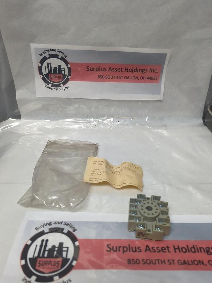 POTTER & BRUMFIELD,27E892,RELAY SOCKET 11-PIN 10AMP NOS