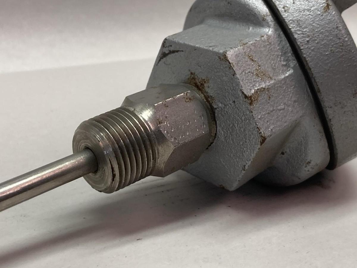 Used Noral Immersion Thermocouple Head 7/8 Inch