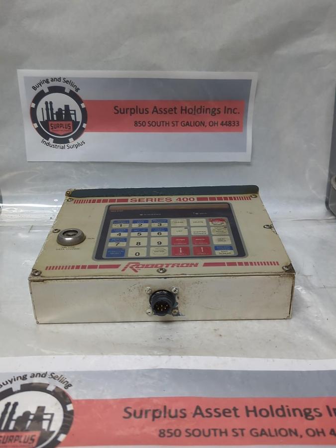Used ROBOTRON,SERIES 400,WITH WELDBASIC CONTROL PANEL MISSING KEY PRE-OWNED