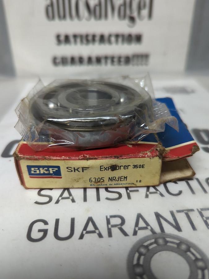 SKF,6305 NRJEM,DEEP GROOVE BALL BEARING WITH SNAP RING NOS