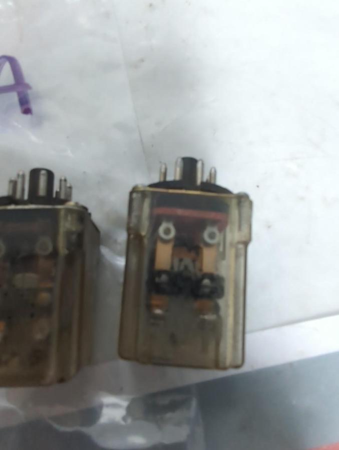 Used P&B,KRP11A,PLUG IN RELAY 8-PIN LOT OF 4 PRE-OWNED
