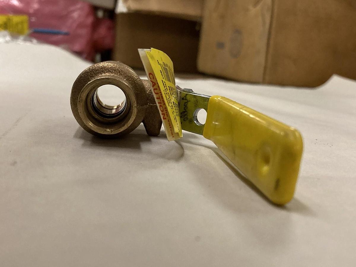 Apollo,70-203-01,1/2 INCH Bronze Ball Valve 600 WOG