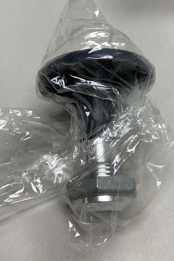 Allen-Bradley,1493-N17,SER A Reset Button NEW