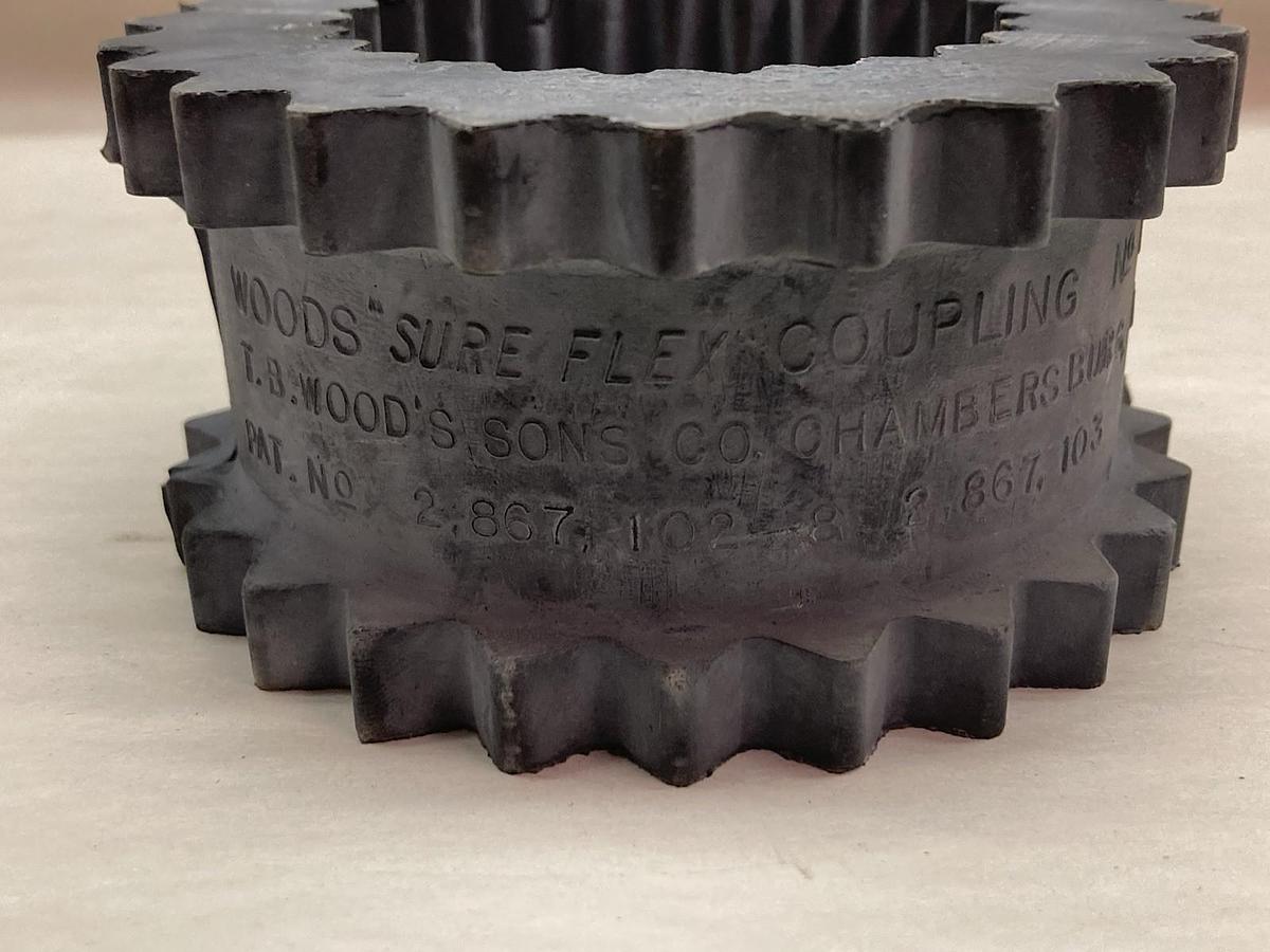 Used TB Woods,7J,Sure-Flex Sleeve Coupling Insert 4JE Epdm Rubber Replacement Part