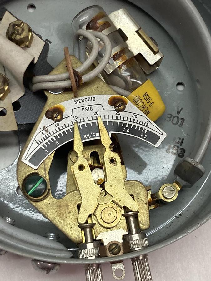 Mercoid,DA-31-2-4,Differential Pressure Vacuum Switch