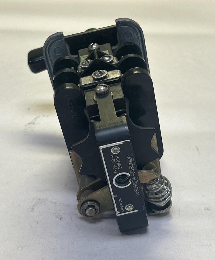 Used GENERAL ELECTRIC,16SB9BD4A38SSM2P,ROTARY CAM SWITCH