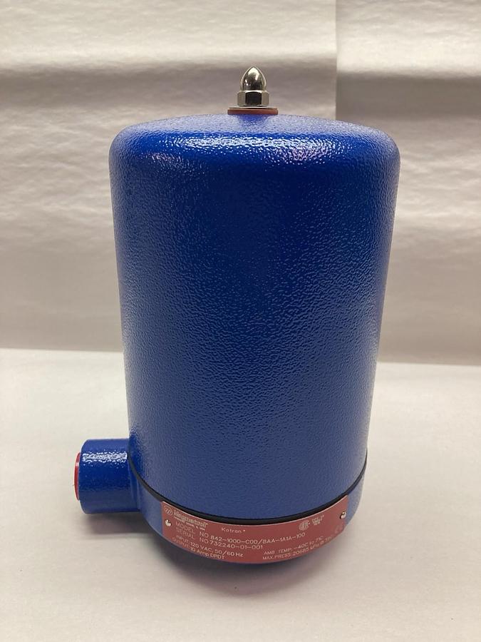 Magnatrol,842-1000-C00/8AA-1A1A-100,Point Sensing Level 120Vac 50/60Hz 10A
