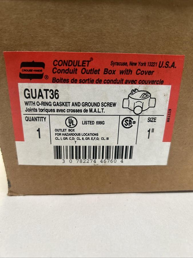 CROUSE HINDS,GUAT36,CONDUIT OUTLET BOX W/ COVER NOS