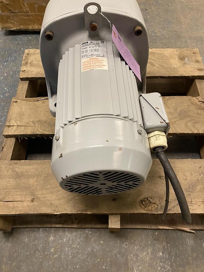 Used NISSEI GTR,G3L50W030-UTB220NS,INDUCTION MOTOR 2200w 4P RATIO 30:1