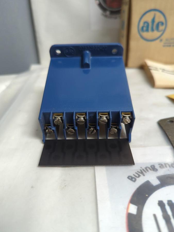 ATC,03532602400,SURFACE MOUNTING KIT ASSEMBLY PACK OF 2 NOS