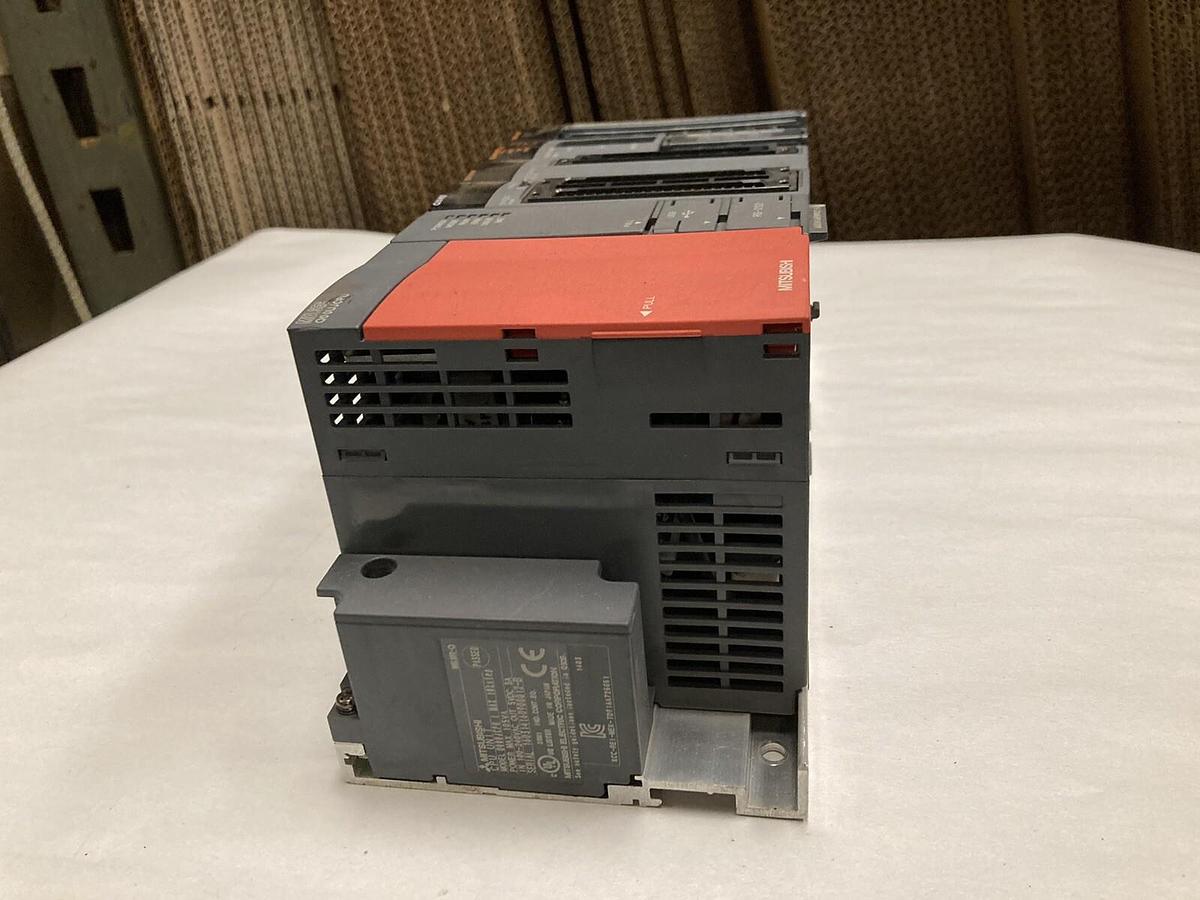 Used Mitsubishi,Q00UJCPU/QX42/QY41P QJ61BT11N/QY40P,CONTROLLER