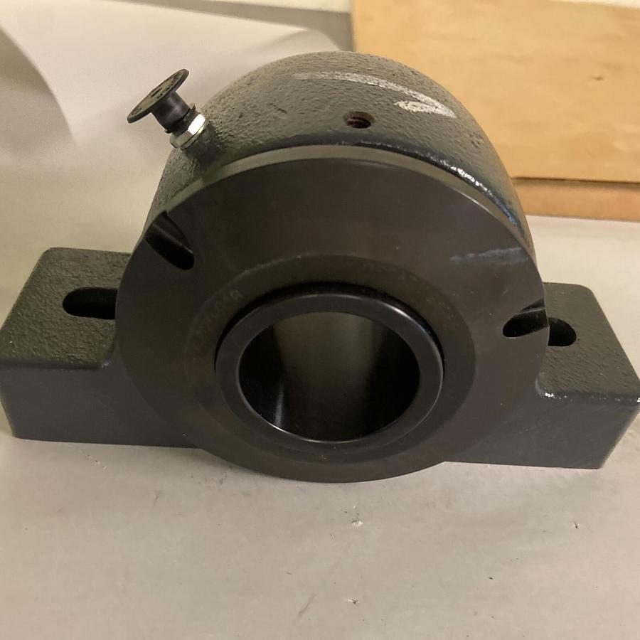 Sealmaster,USRB5000-100,1 INCH Pillow Block Bearing with coupling 300-020-016