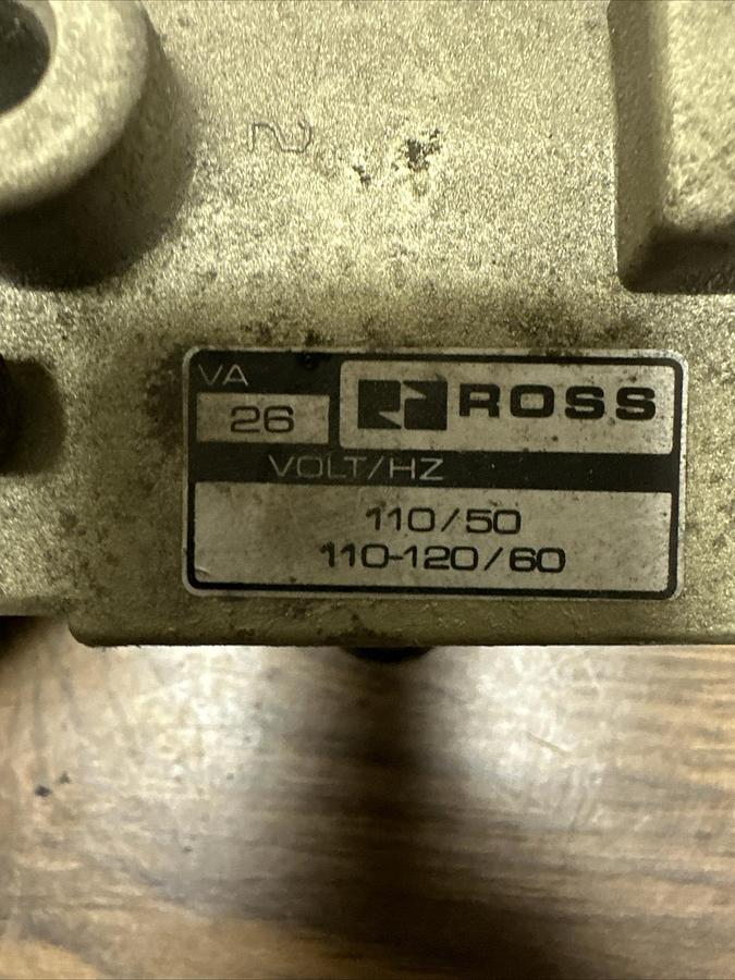 Used Ross,2176B4001,Directional Control Valve