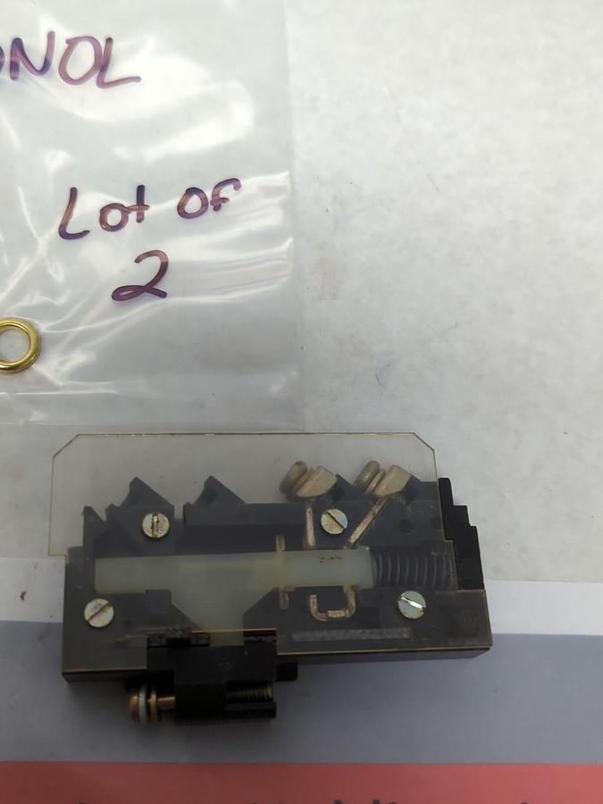 Used ITE,FL0NOL,AUXILIARY INTERLOCK LOT OF 2 PRE-OWNED