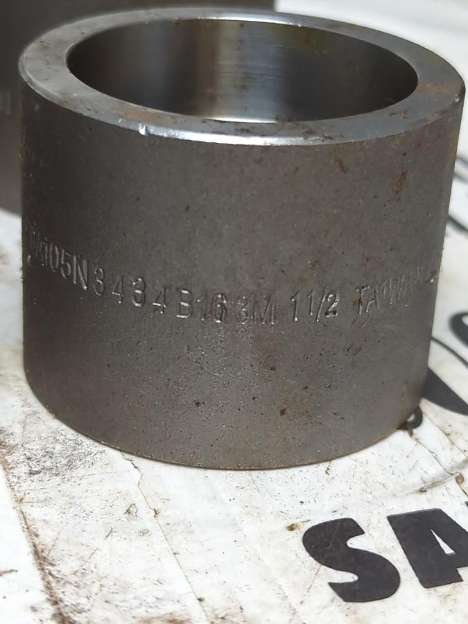 ANVIL,SA105N343B16 3M,1-1/2 INCH COUPLING LOT OF 4 NOS