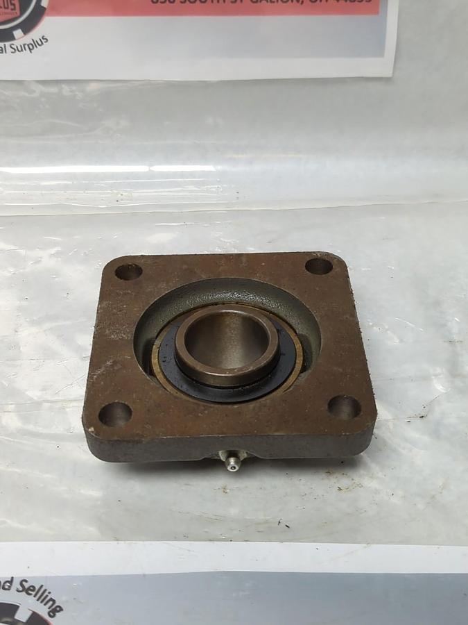 Used BROWNING,VF4E-223,4-BOLT FLANGE BEARING 1-7/16 INCH BORE PRE-OWNED