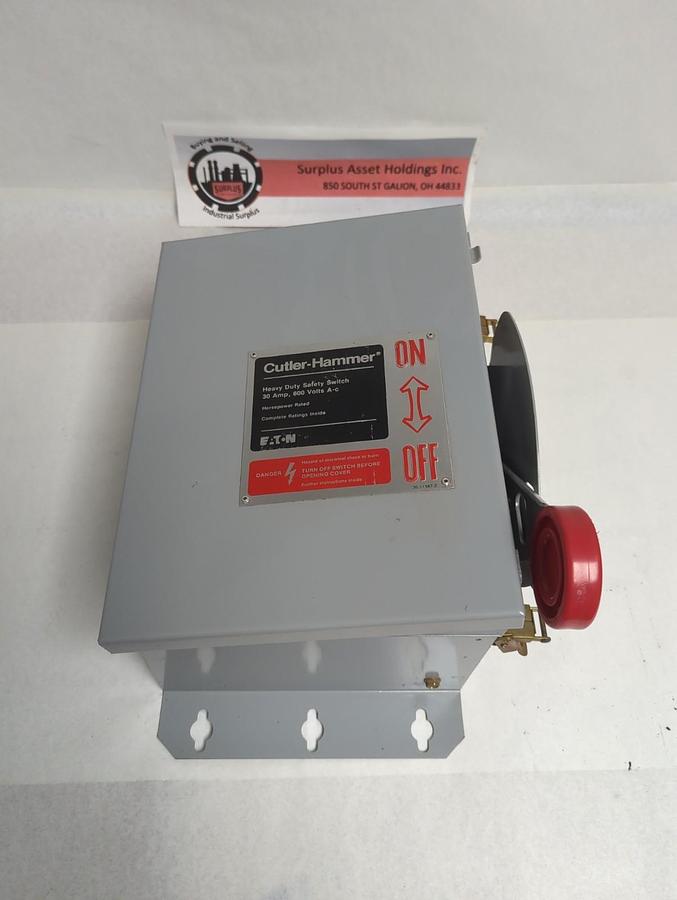 Used CUTLER-HAMMER,DH361UDK,HEAVY DUTY SAFETY SWITCH 30 AMP 3-POLE PRE-OWNED